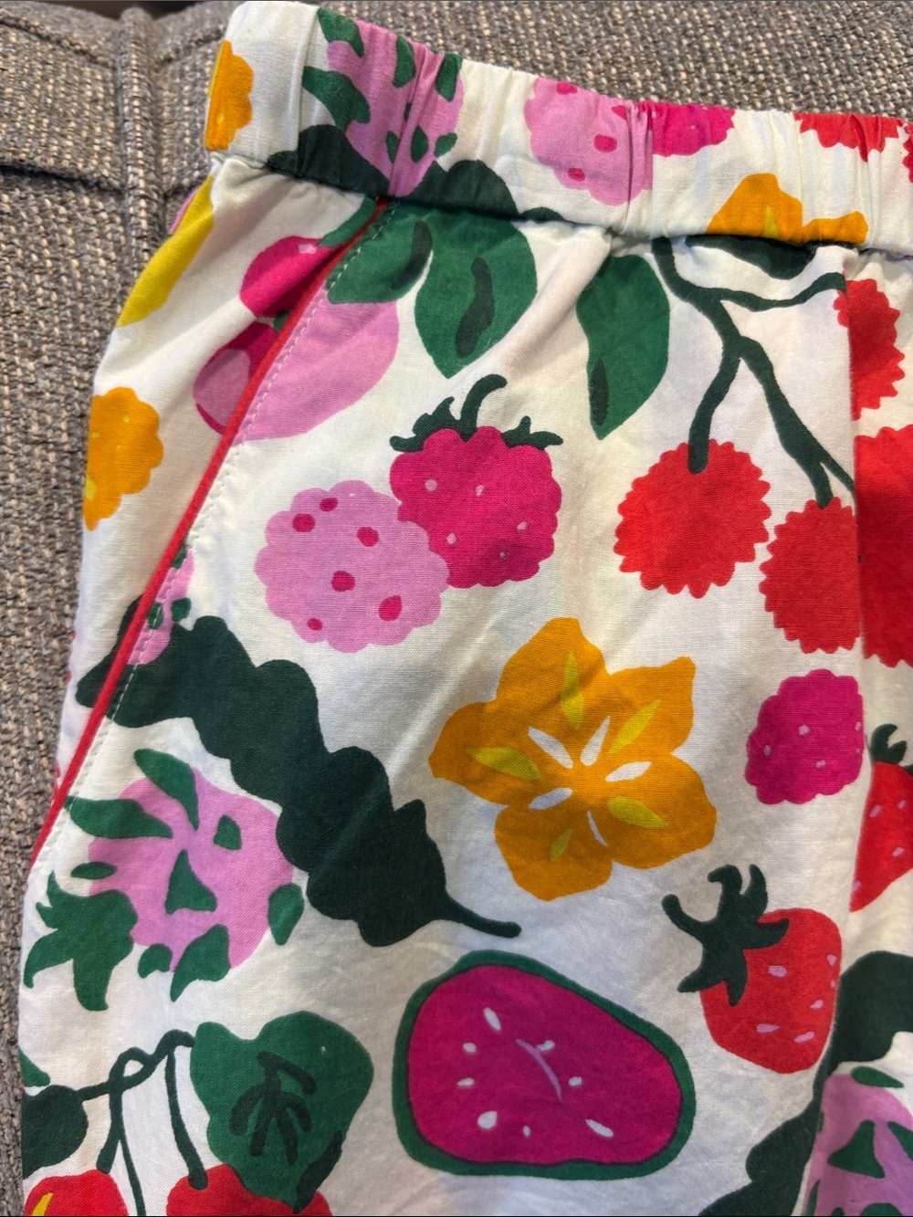 Printfresh White Fruit Print pajama set with Bright Red, Yellow & Green - Picture 12 of 14